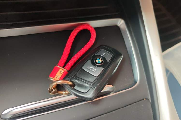 Used BMW 1 Series 2018 118i Leading Model Vehicle Key