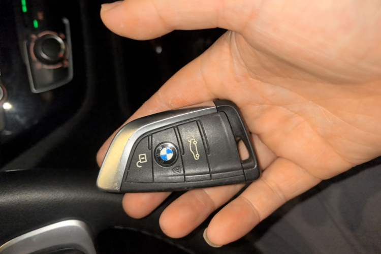 Used BMW 1 Series 2018 118i Sport Edition Vehicle Key