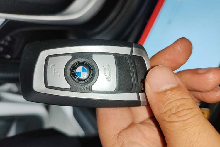 Used BMW 1 Series 2018 118i Leading Model Vehicle Key