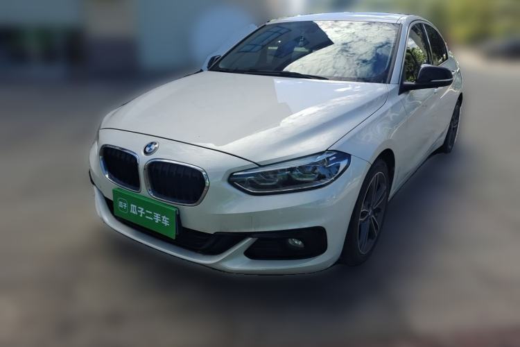 Used BMW 1 Series 2018 118i Sport Edition Guazi used car, China used car export, Used car for sale, Used cars, Cheapest cars for sale