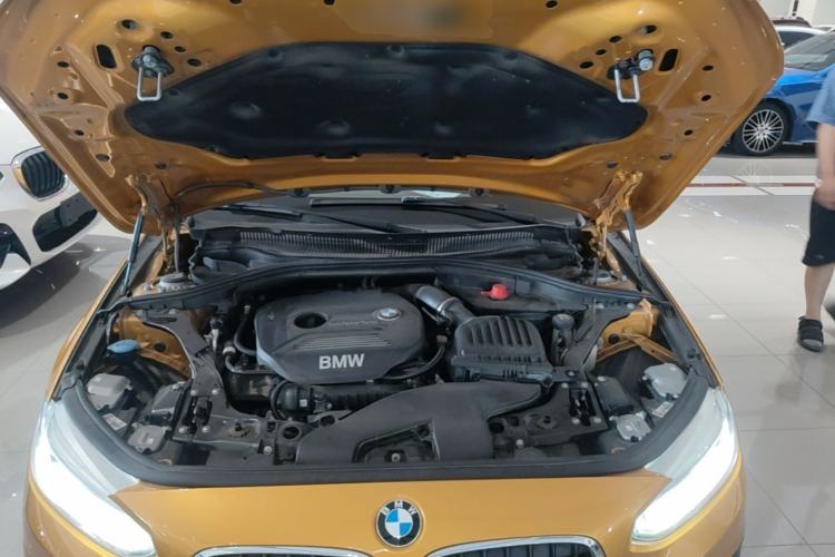 Used BMW 1 Series 2018 118i Design Package Edition Engine Bay