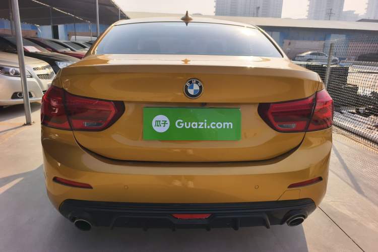 Used BMW 1 Series 2018 118i Sport Edition Exterior 4