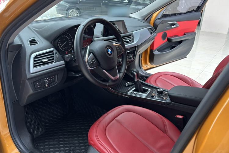Used BMW 1 Series 2018 118i Fashion Model Interior 1