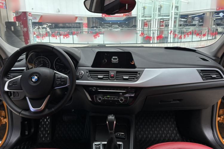 Used BMW 1 Series 2018 118i Fashion Model Interior 3