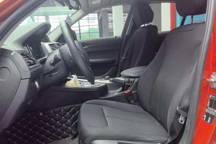 Used BMW 1 Series 2018 118i Leading Model Left Front Seat