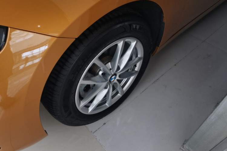Used BMW 1 Series 2018 118i Fashion Model Left Front Wheel Hub