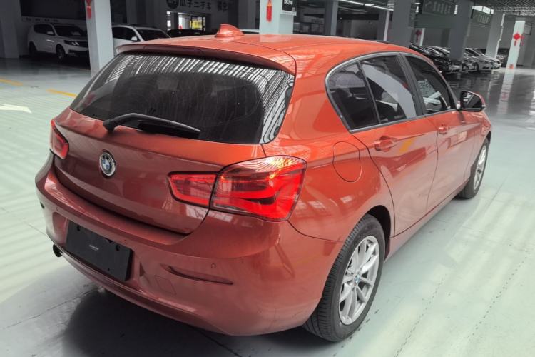Used BMW 1 Series 2018 118i Leading Model Rear Right 45 Deg