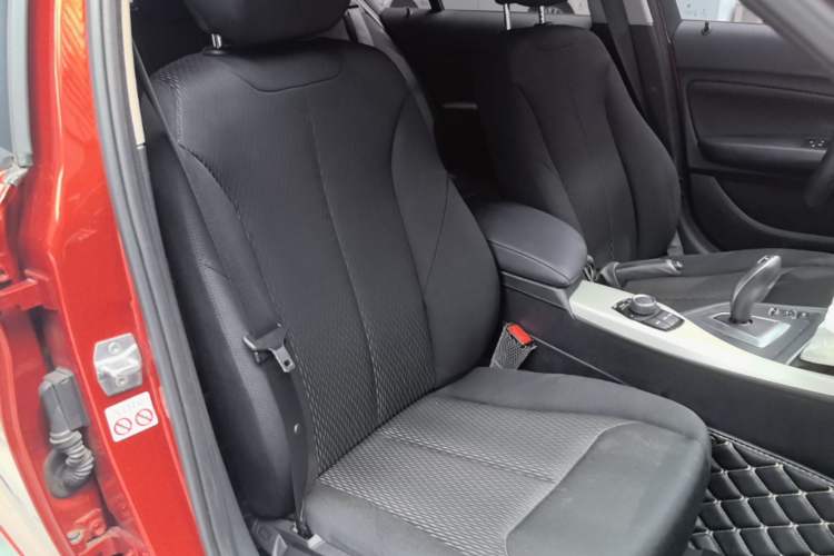 Used BMW 1 Series 2018 118i Leading Model Right Front Seat