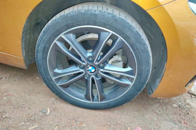 Used BMW 1 Series 2018 118i Sport Edition Right Front Wheel Hub
