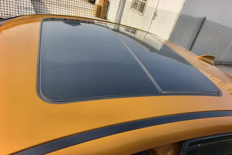 Used BMW 1 Series 2018 118i Sport Edition Roof