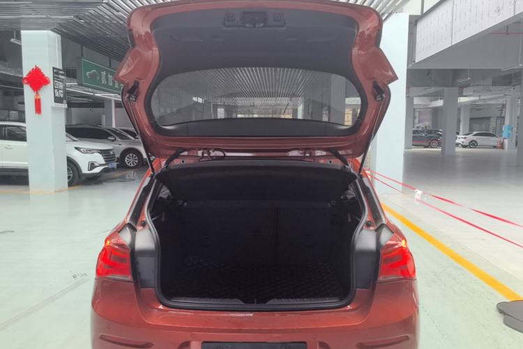 Used BMW 1 Series 2018 118i Leading Model Trunk