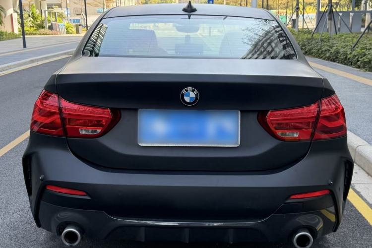 Used BMW 1 Series 2019 120i Leading Model M Sport Package Exterior 4