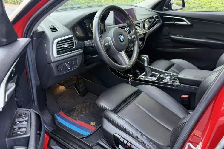 Used BMW 1 Series 2019 120i Leading Model M Sport Package Interior 5