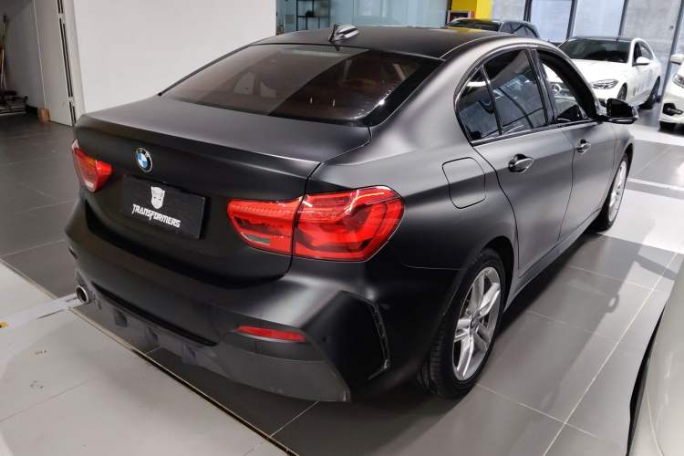 Used BMW 1 Series 2019 118i M Sport Package Rear Right 45 Deg
