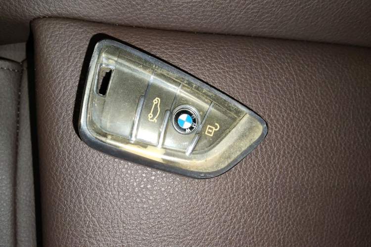 Used BMW 1 Series 2019 118i M Sport Package Vehicle Key