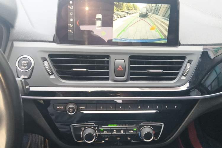 Used BMW 1 Series 2019 118i M Sport Package Audio And AC Panel