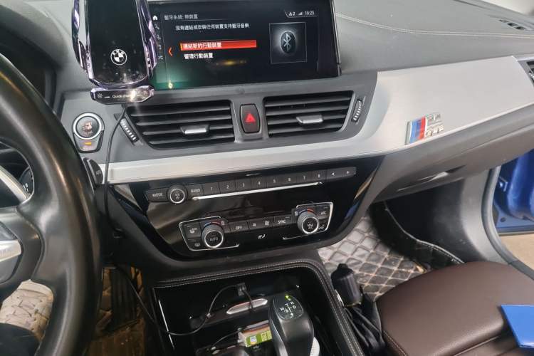Used BMW 1 Series 2019 120i M Sport Package Audio And AC Panel