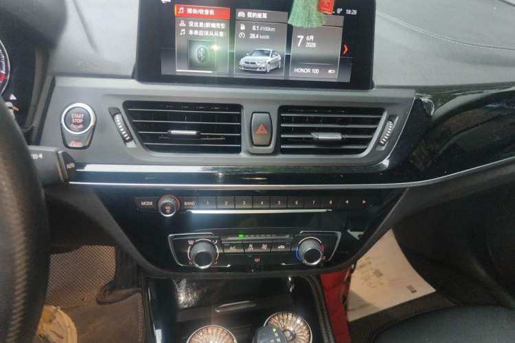 Used BMW 1 Series 2019 118i M Sport Package Audio And AC Panel