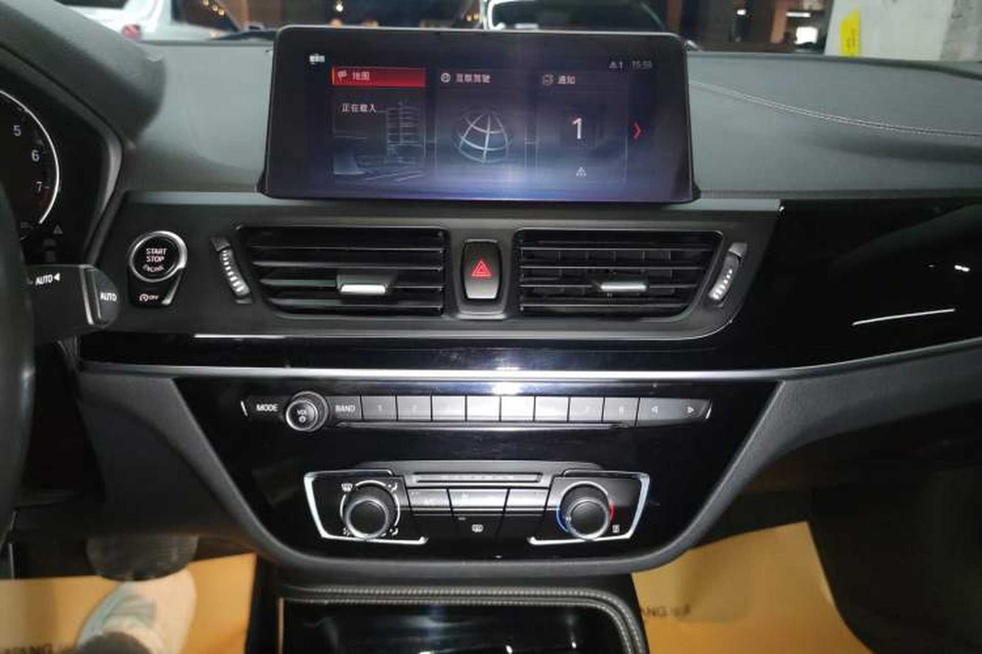 Used BMW 1 Series 2019 118i M Sport Package Audio And AC Panel