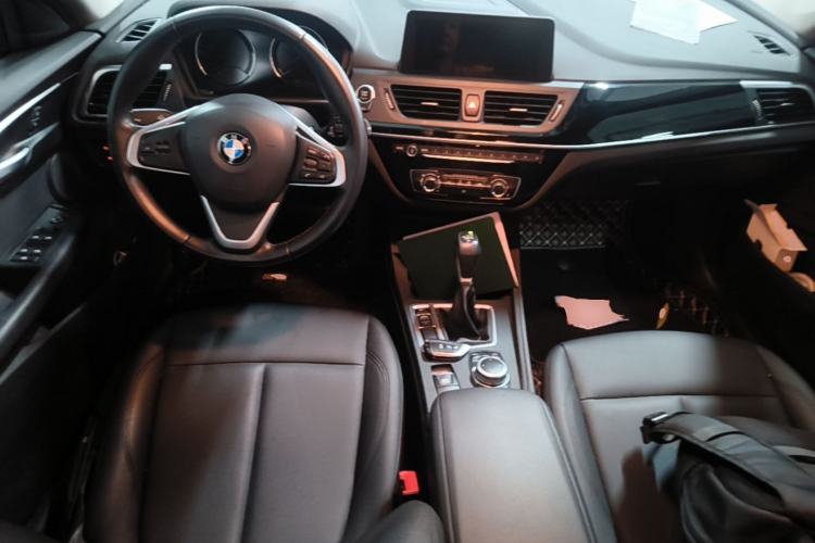 Used BMW 1 Series 2019 118i Fashion Model Center Console
