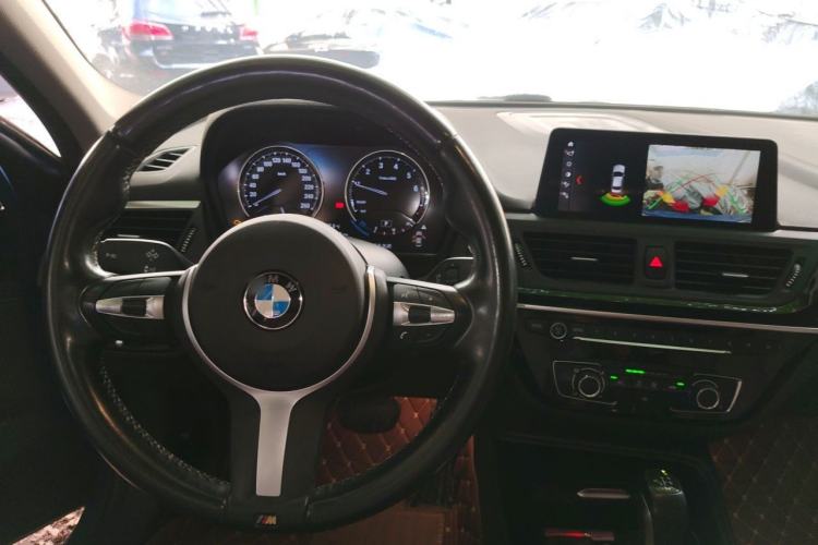 Used BMW 1 Series 2019 118i M Sport Package Center Console