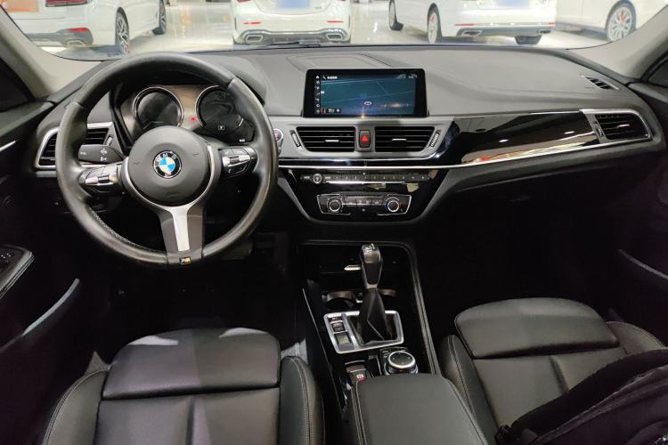 Used BMW 1 Series 2019 118i M Sport Package Center Console
