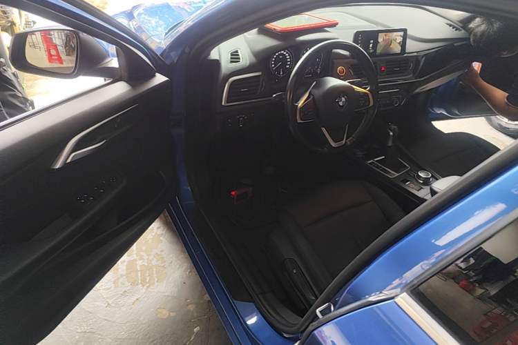 Used BMW 1 Series 2019 118i Fashion Model Driver Seat