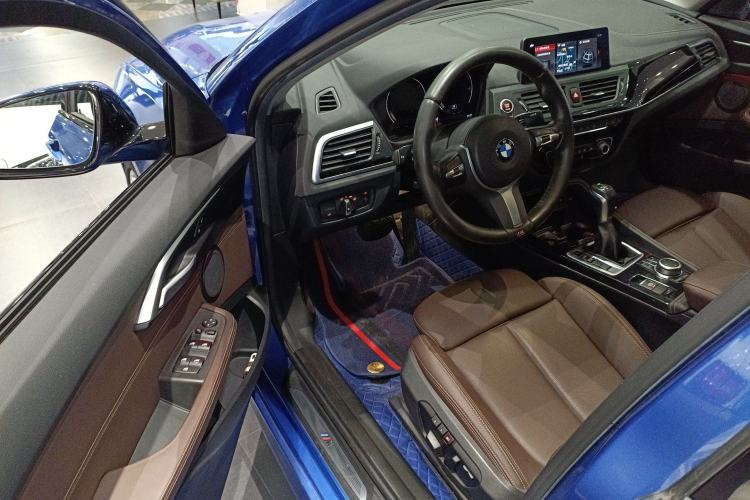 Used BMW 1 Series 2019 118i M Sport Package Driver Seat