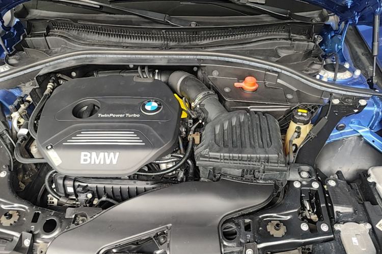 Used BMW 1 Series 2019 118i Fashion Model Engine Bay