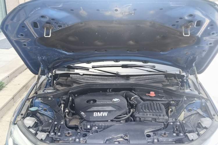 Used BMW 1 Series 2019 118i M Sport Package Engine Bay