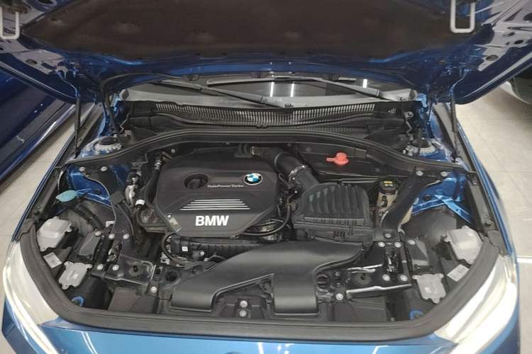 Used BMW 1 Series 2019 118i M Sport Package Engine Bay