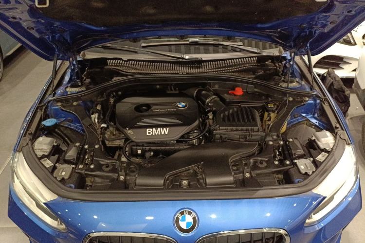 Used BMW 1 Series 2019 118i M Sport Package Engine Bay