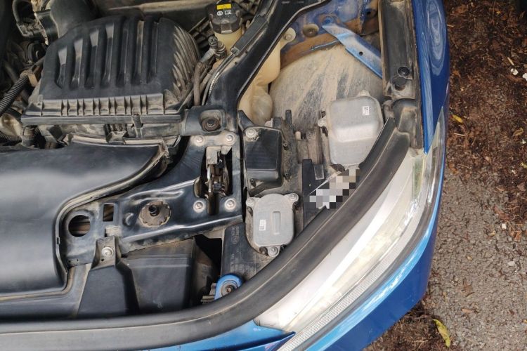 Used BMW 1 Series 2019 118i M Sport Package Engine Bay Left