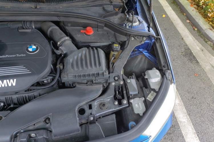 Used BMW 1 Series 2019 120i M Sport Package Engine Bay Left