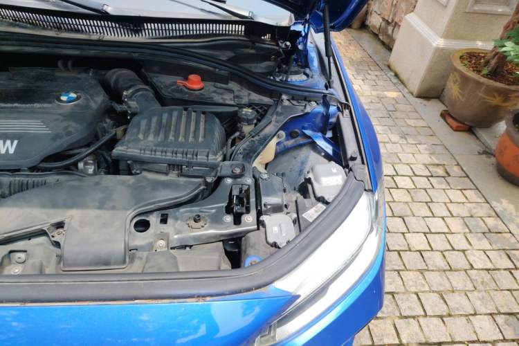 Used BMW 1 Series 2019 120i Leading Model M Sport Package Engine Bay Left