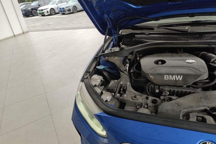 Used BMW 1 Series 2019 118i M Sport Package Engine Bay Right