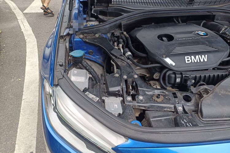 Used BMW 1 Series 2019 118i Fashion Model Engine Bay Right