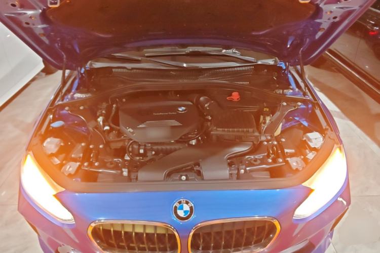 Used BMW 1 Series 2019 118i M Sport Package Engine Bay