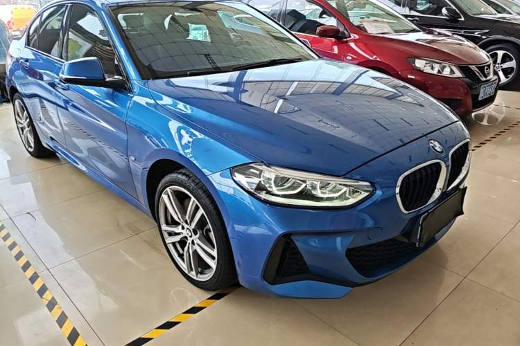 Used BMW 1 Series 2019 120i Leading Model M Sport Package Exterior 1