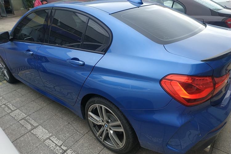 Used BMW 1 Series 2019 120i Leading Model M Sport Package Exterior 2