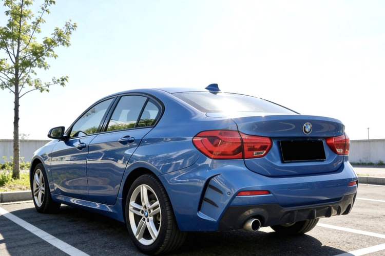 Used BMW 1 Series 2019 118i M Sport Package Exterior 4