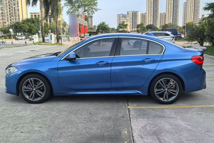 Used BMW 1 Series 2019 118i Fashion Model Exterior 5