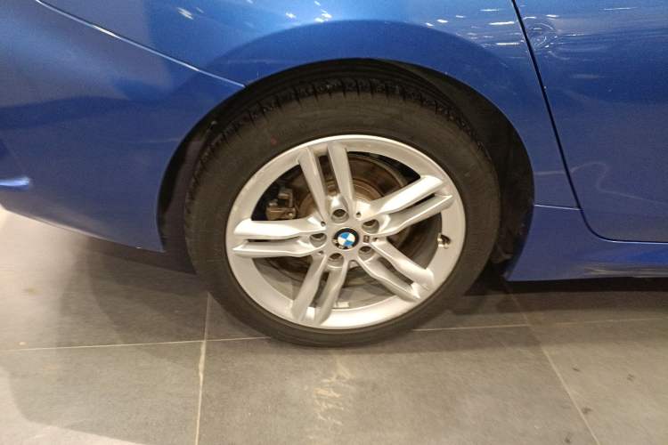 Used BMW 1 Series 2019 118i M Sport Package Exterior 5