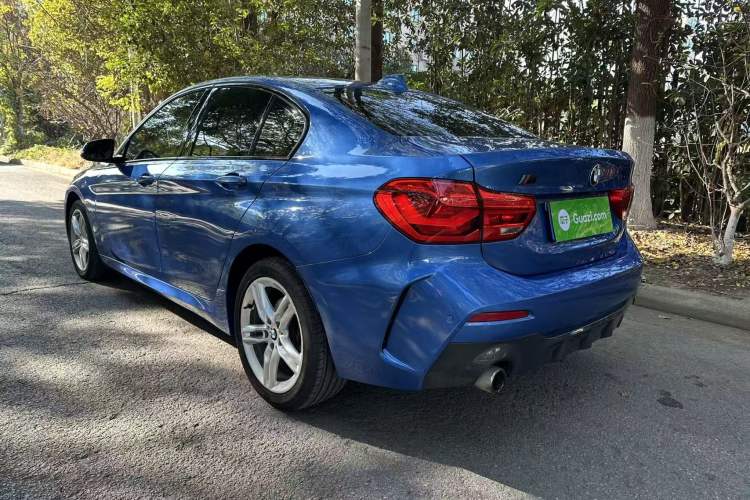 Used BMW 1 Series 2019 118i M Sport Package Exterior 5