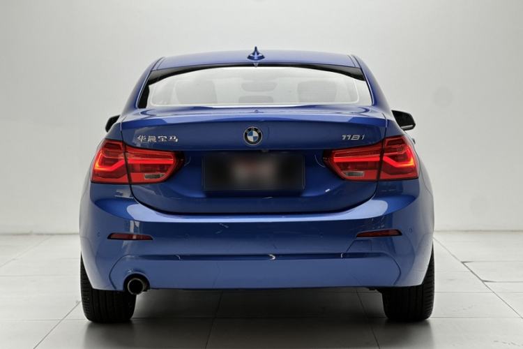 Used BMW 1 Series 2019 118i Fashion Model Exterior 5