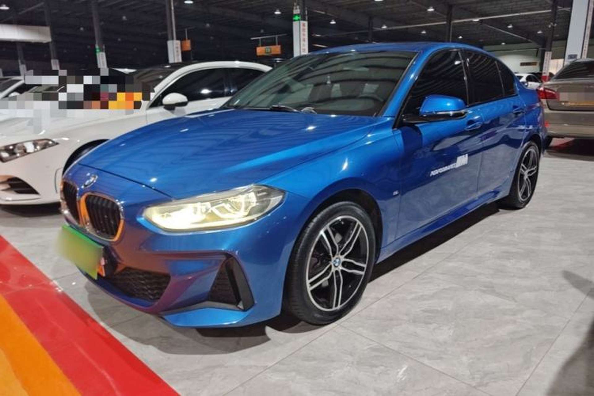 Used BMW 1 Series 2019 118i M Sport Package Front Left 45 Deg
