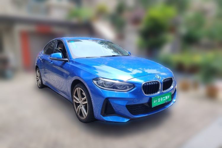 Used BMW 1 Series 2019 120i Leading Model M Sport Package Front Right 45 Deg