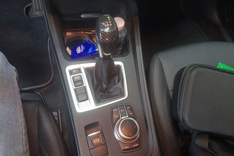 Used BMW 1 Series 2019 118i Fashion Model Gear Lever