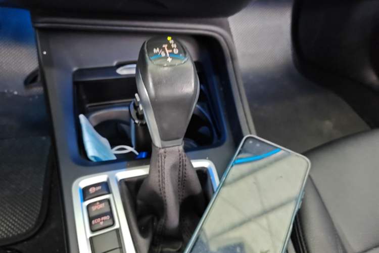 Used BMW 1 Series 2019 118i Fashion Model Gear Lever