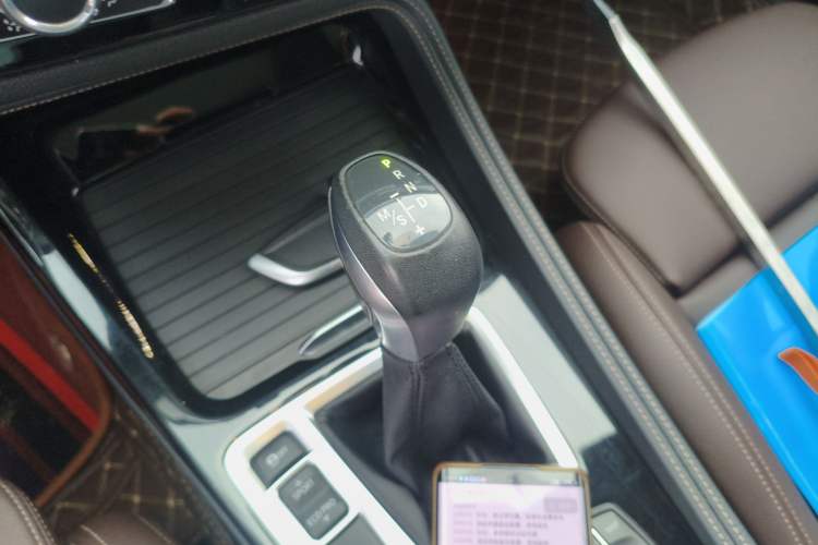 Used BMW 1 Series 2019 118i M Sport Package Gear Lever